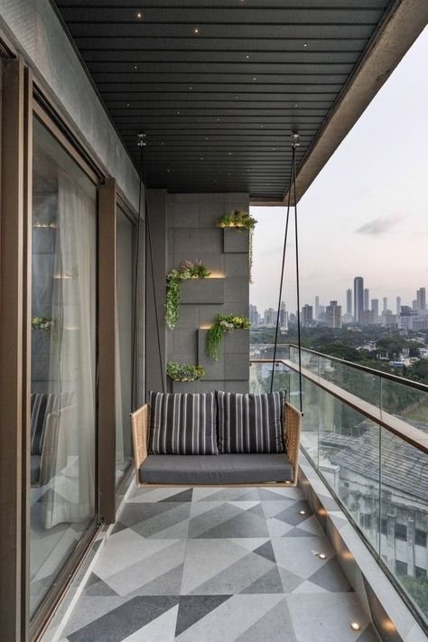 Green Escape Balcony